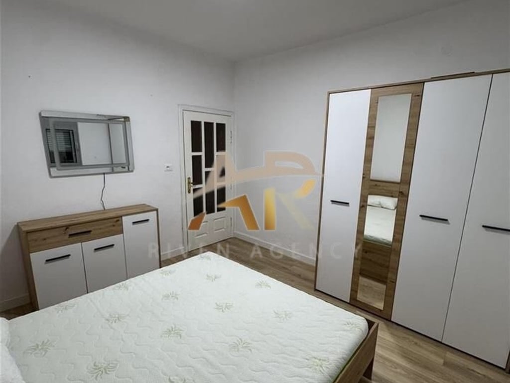 Jepet me qera apartament 1+1 ne Astir