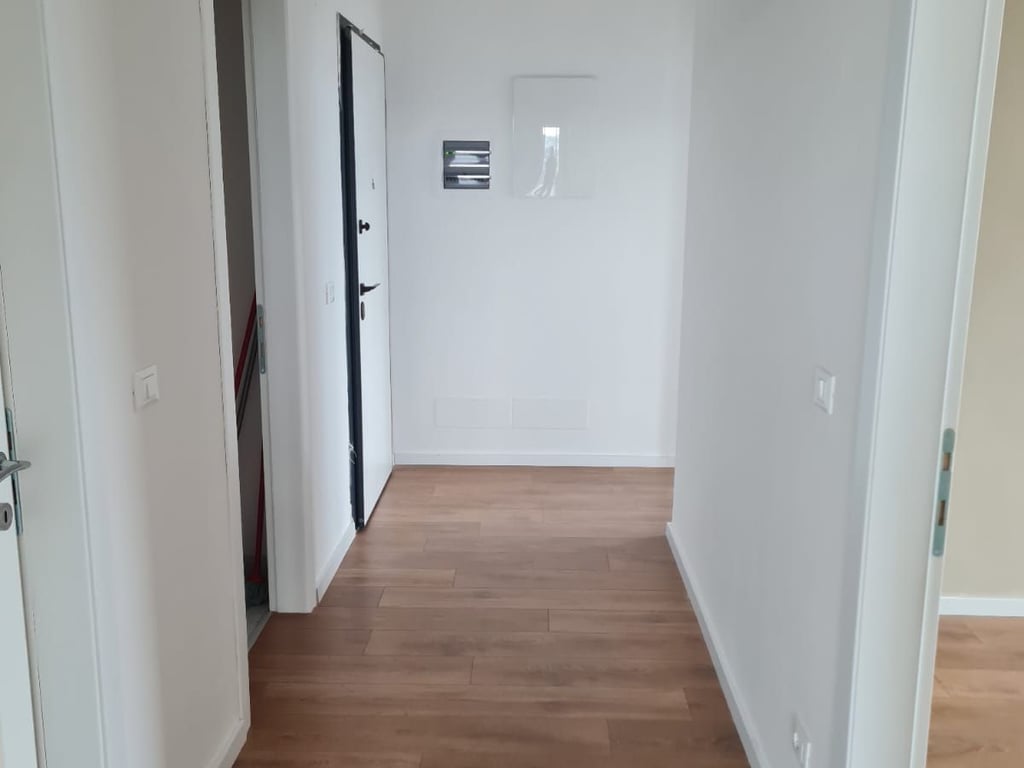 🌛 Ambiente per ufficio 3+1 in affitto presso ''Lake View'' 🌜