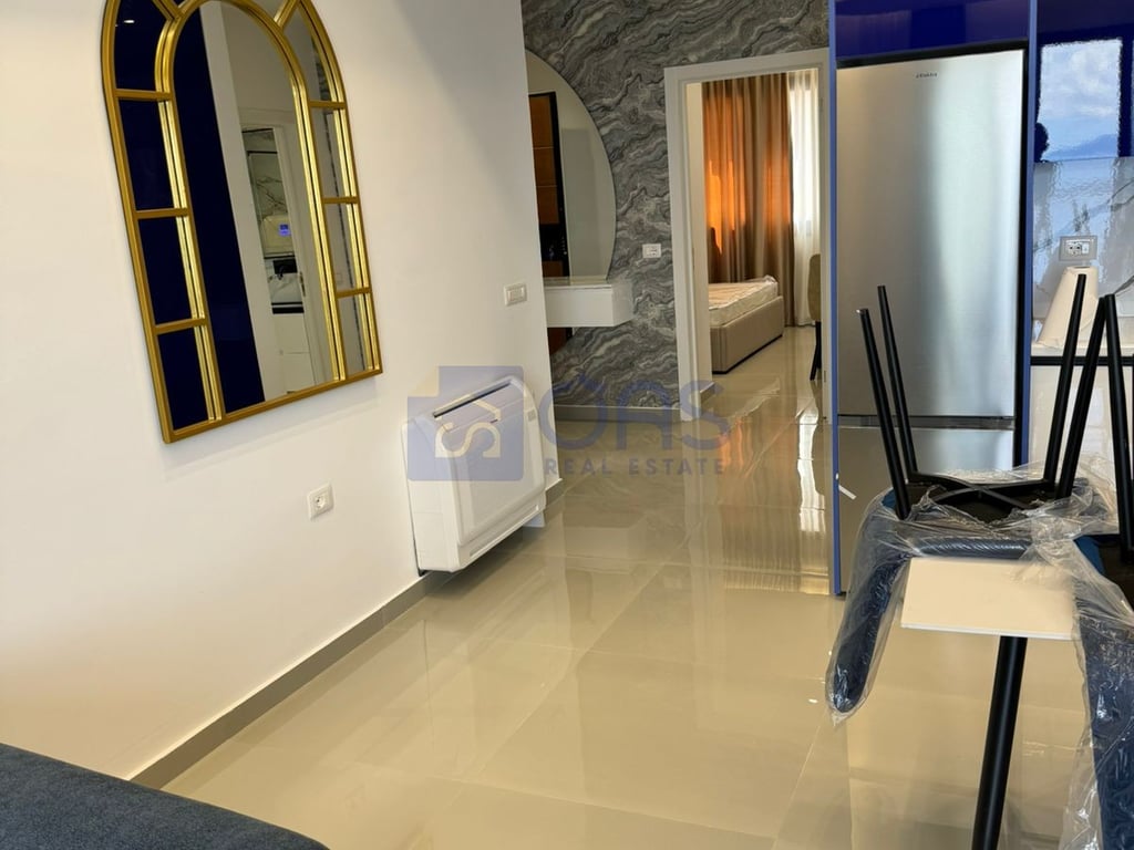 For sale, a super 2+1 apartment with a sea view in Vlorë.