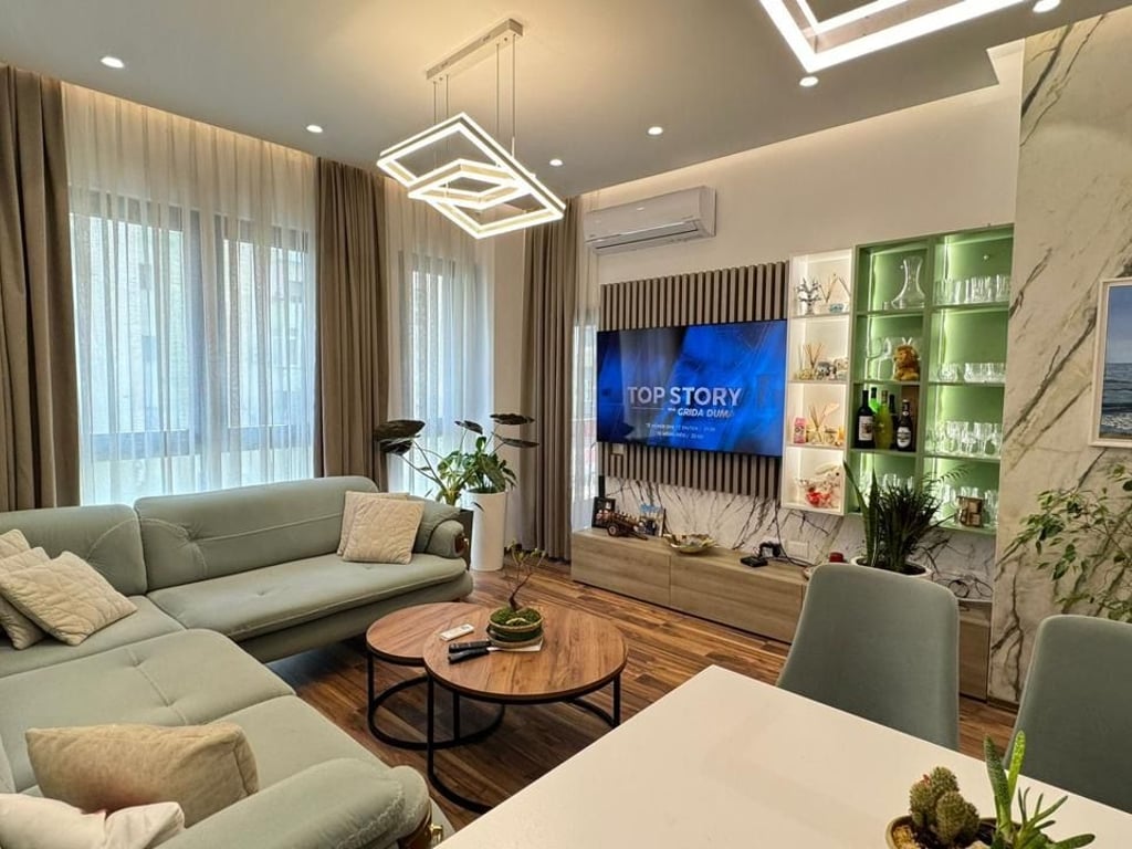 SQUARE 21, APPARTAMENTO 1+1 IN AFFITTO