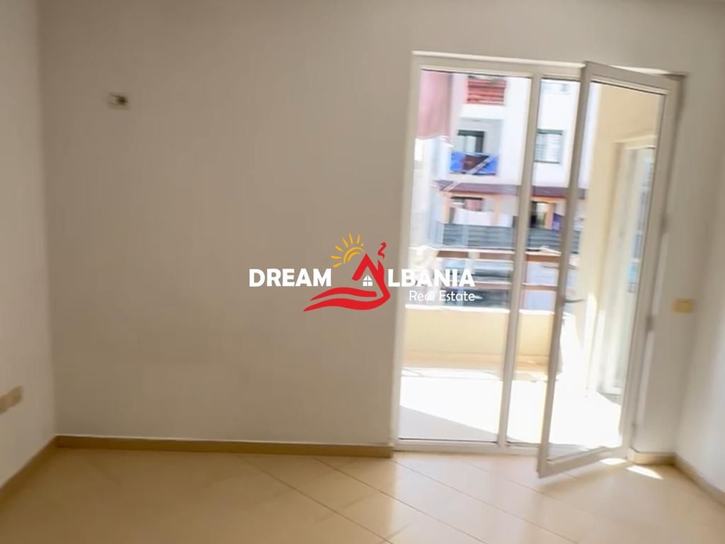 Appartamento 2+1 in affitto presso i Palazzi Cabej a Tirana (ID 42215249) - SUPER PREZZO