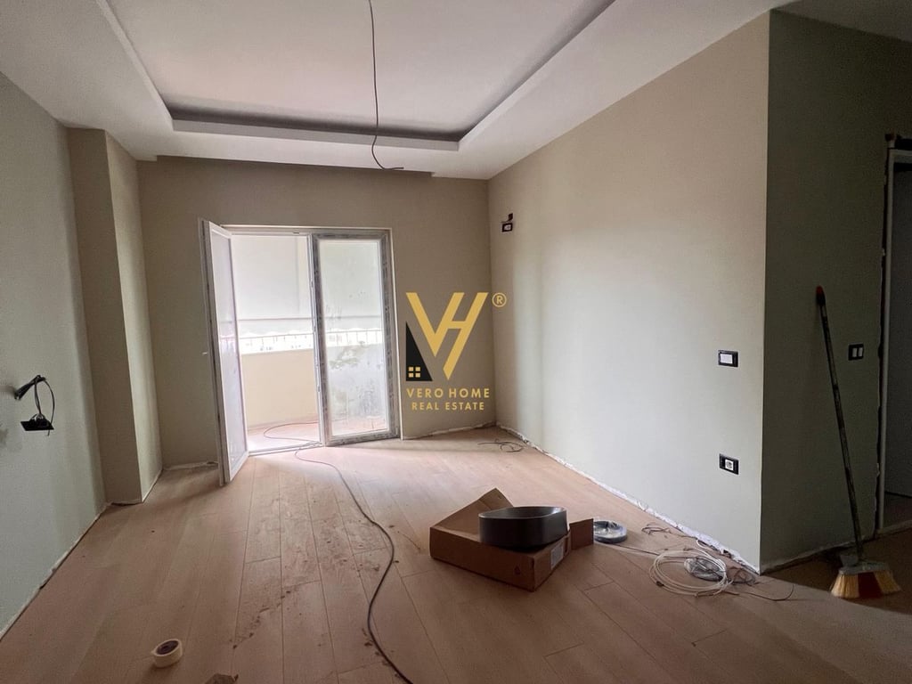 VENDESI APPARTAMENTO 1+1+BLK IN VIA BOGDANEVE 168.000 EURO