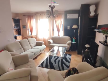 Apartament Me Qera 2+1+2 Tek Kodra e Diellit (ID B2201227) Tirane