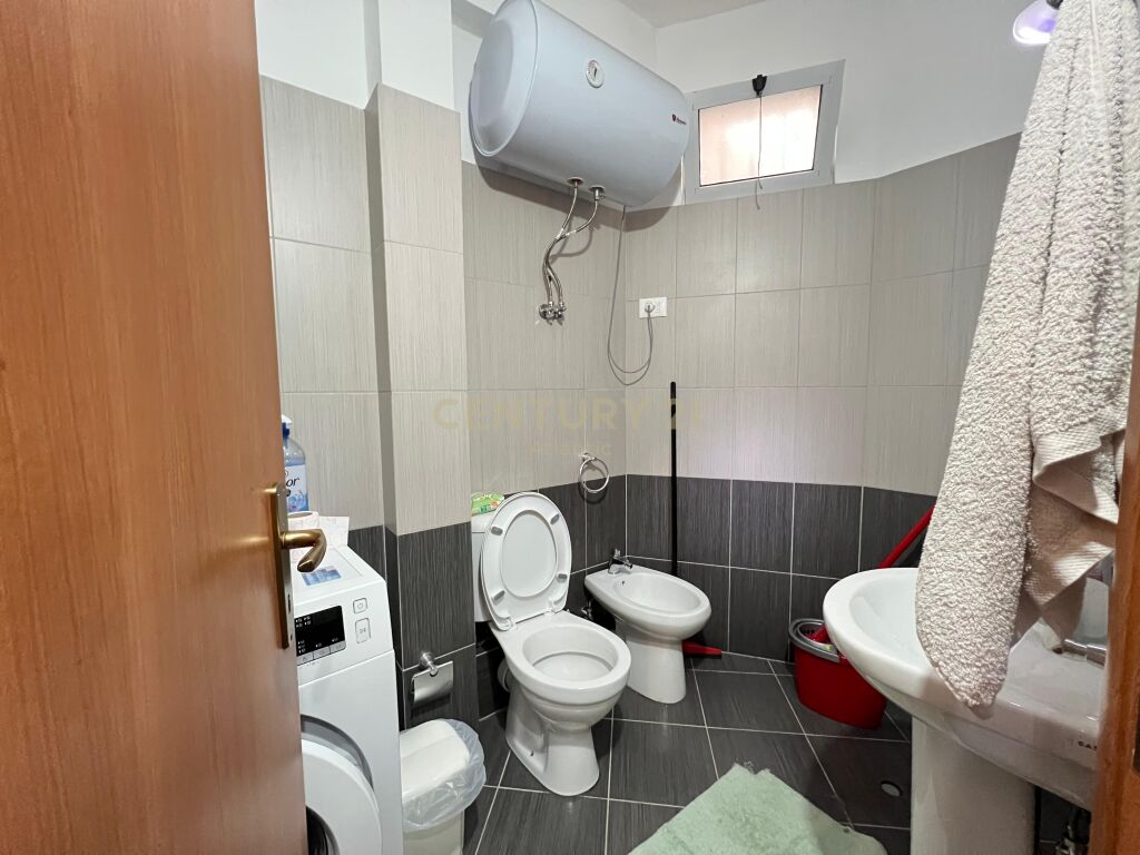 JEPET ME QIRA APARTAMENT 2+1+DEPO NE PLAZH ILIRIA !
