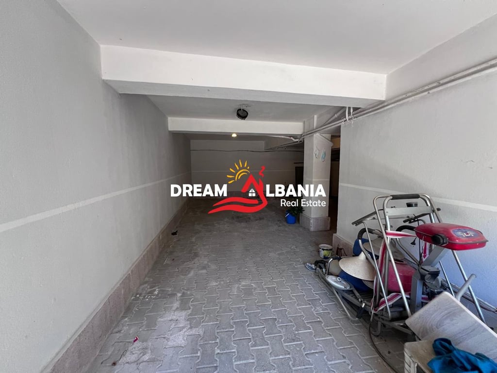 Villa in affitto in Via Elbasanit, vicino alle Ville Tedesche a Tirana (ID 4251357)