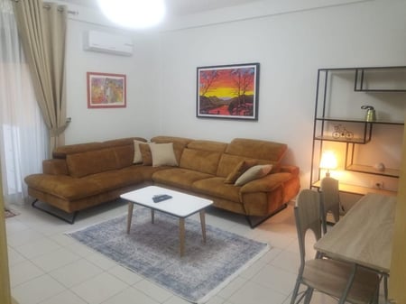 Apartament 1+1 per qira, Rruga Peti