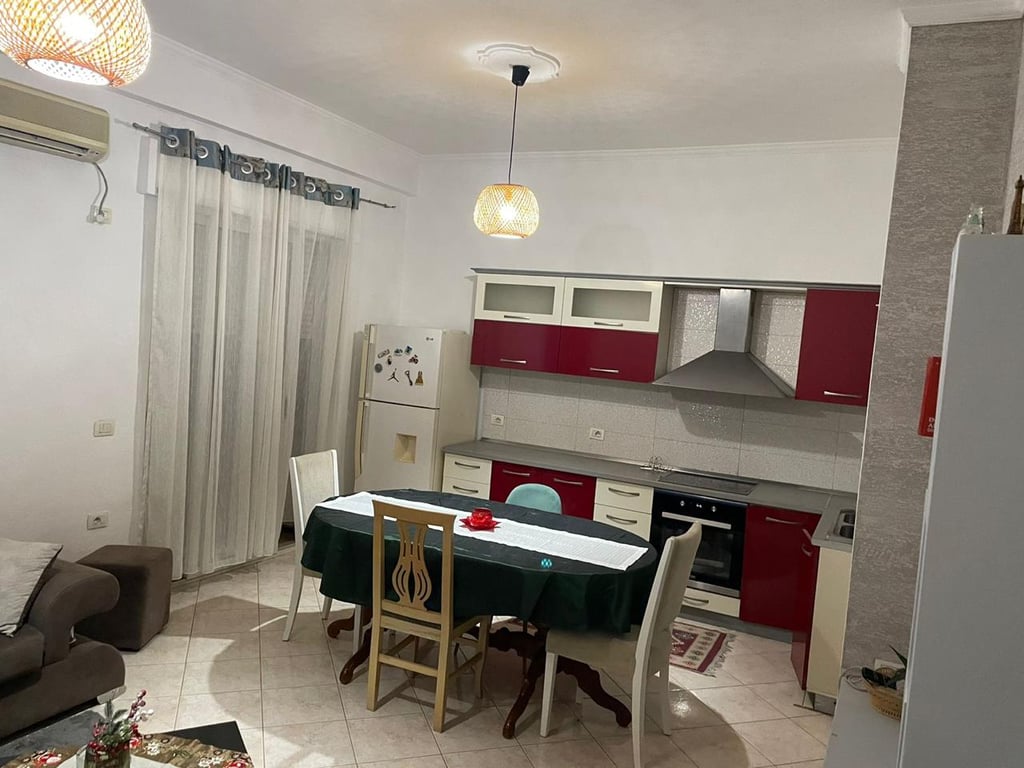 2+1+2 Apartment for Rent, Bill Clinton Street near Coku Market 490,000 lek