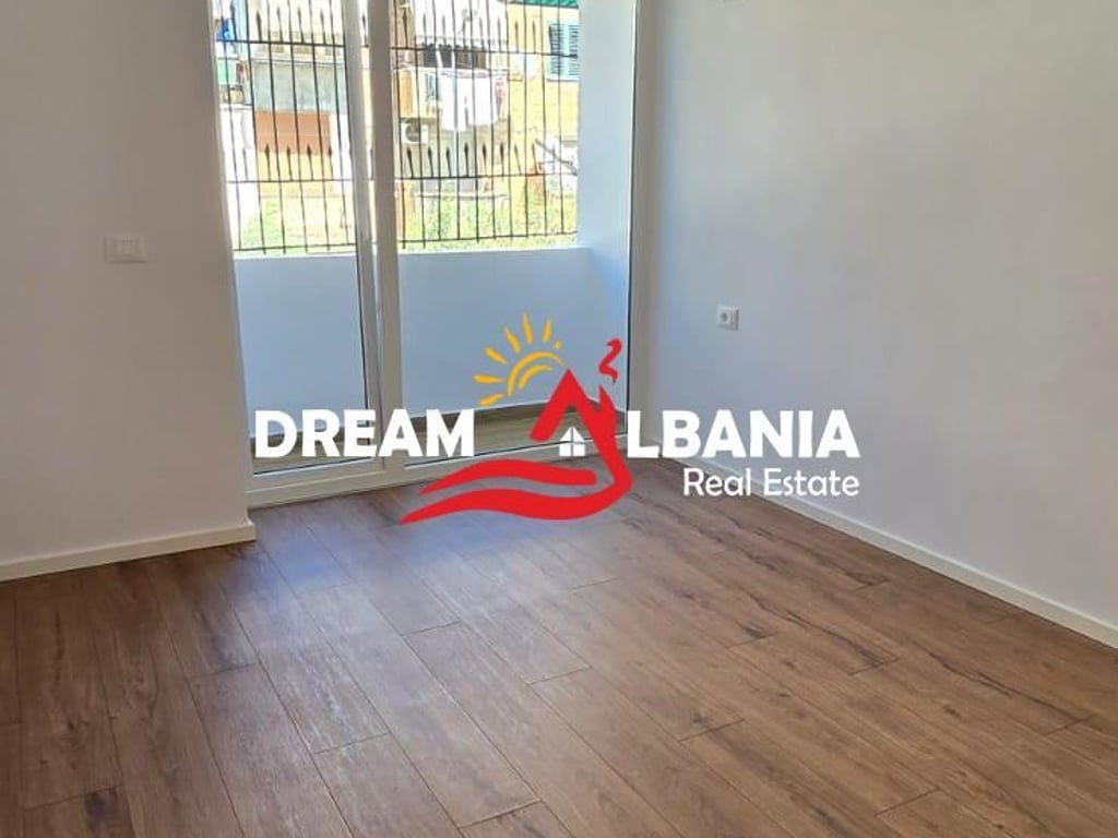 Shitet Apartament 1+1 tek 21 Dhjetori, prane Mozzaikut ne Tirane (ID 4119414)