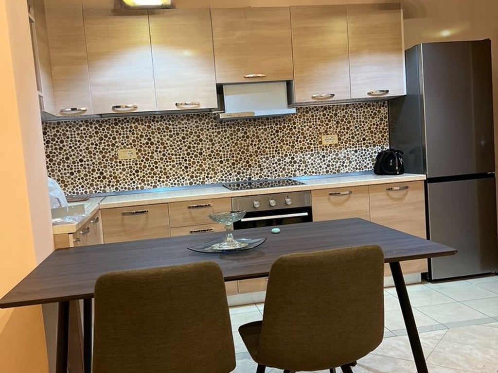 APARTAMENT ME QERA 2+1