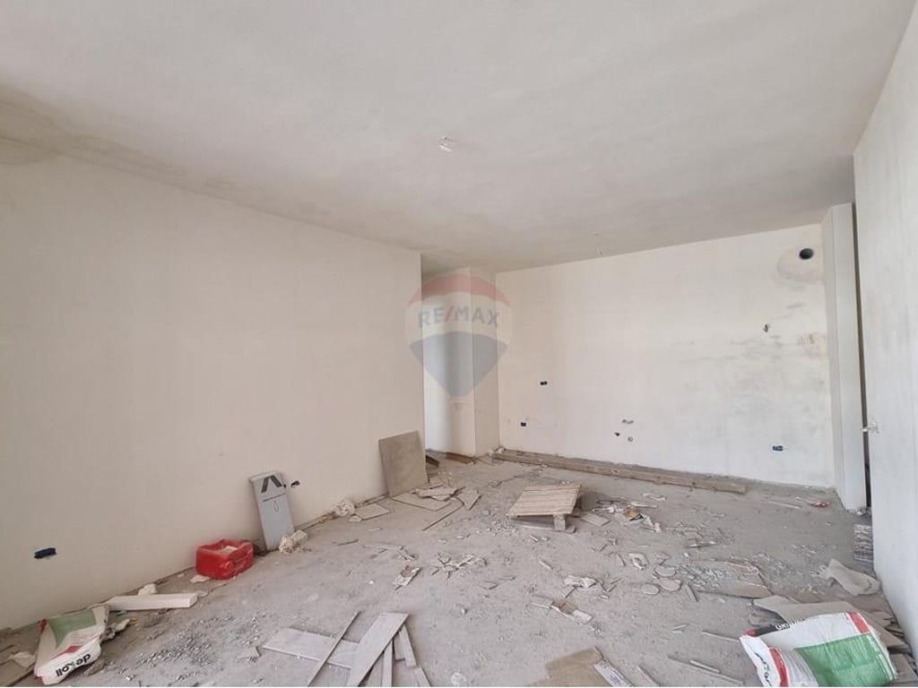 APARTAMENT 2+1+2 PER SHITJE TE "PORCELAN 1"!