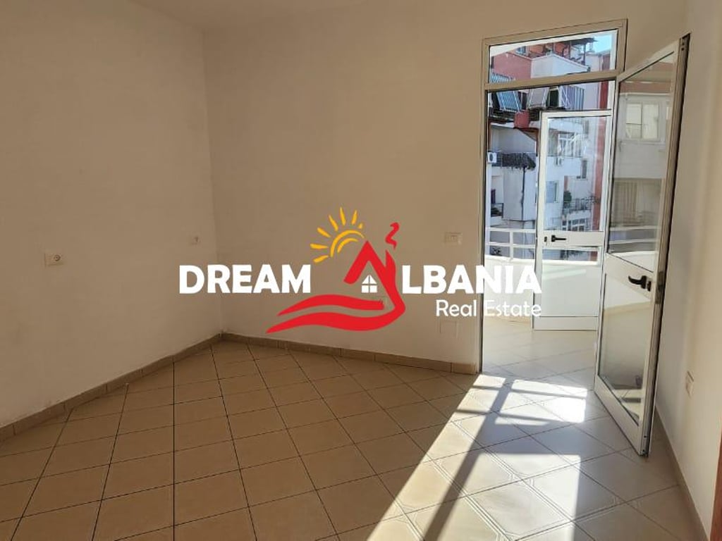 Appartamento 1+1 in vendita a Fresk vicino al supermercato "Aldi" a Tirana (ID 41111067)