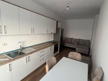 Appartamento in Affitto 2+1 a Fresk (ID B2201278) Tirana