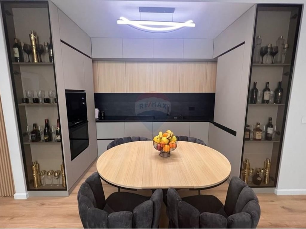 Appartamento - IN VENDITA 2+1 - PRESSO BLV I RI