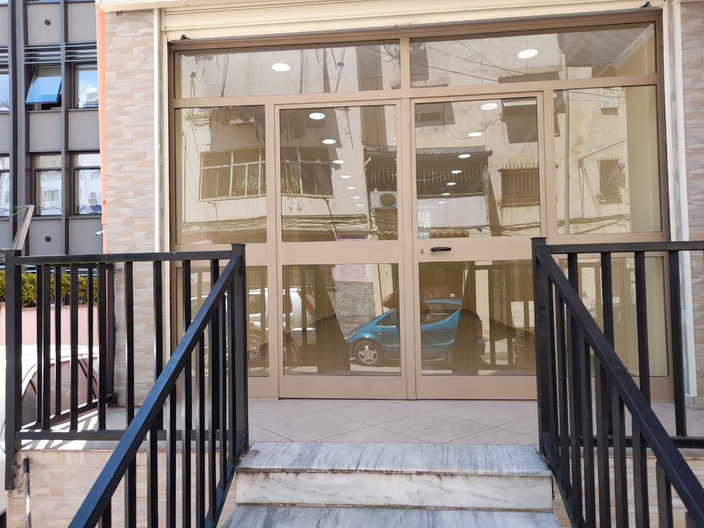 Shop for sale in Vasil Shanto.
