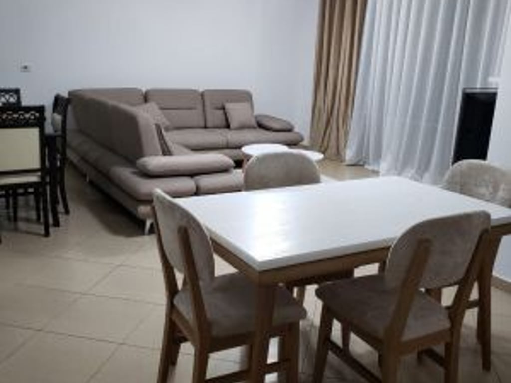 Jepet apartament 2+1+2 me qera tek Kompleksi Panorama , don bosko