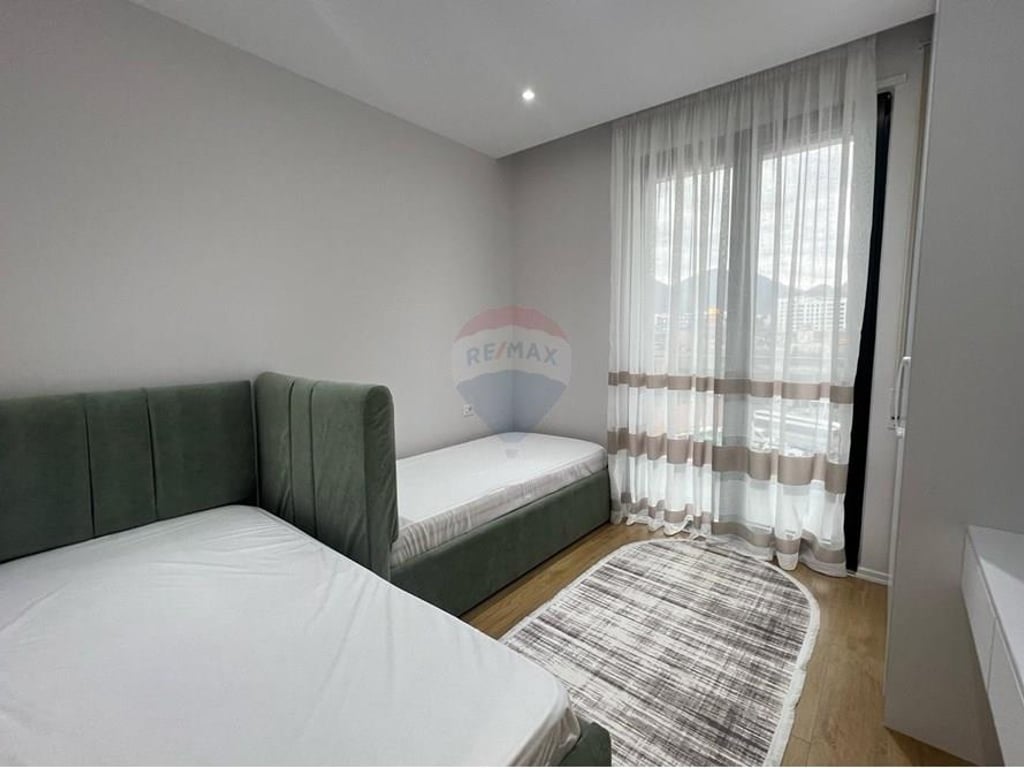 Apartment - For Rent - 2+1+2 Porcelain