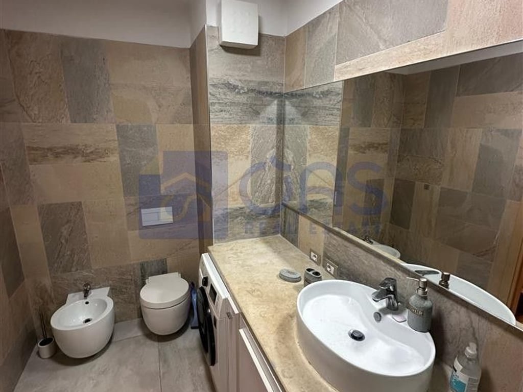 Apartment 2+1 for rent at Zogu i Zi (Ring Center)