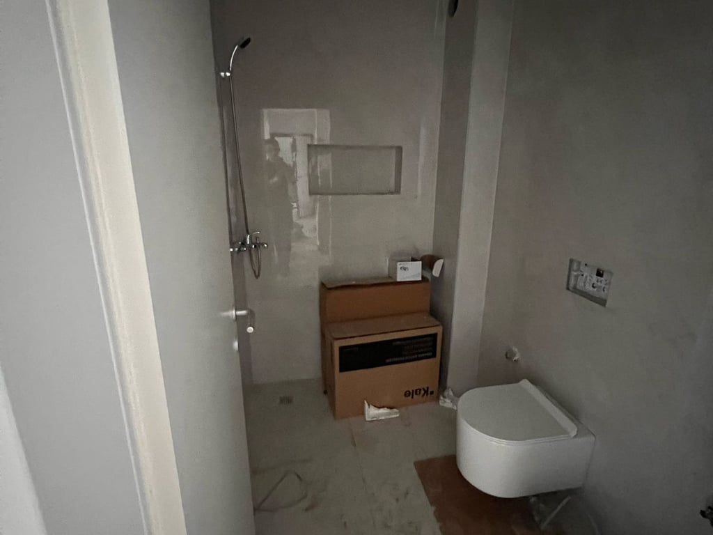 📣Shitet Apartament 1+1 te Xhamia e Selites🔑