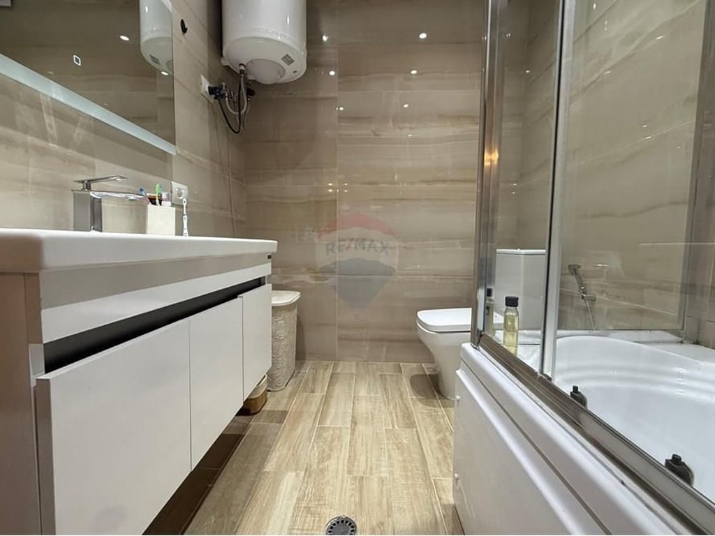 Apartment for rent 2+1+parking space.