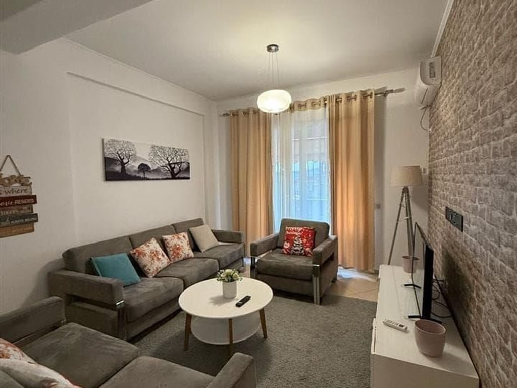 Apartament Me Qera 2+1 tek Kompleksi Golden Park (ID B2201231) Tirane​