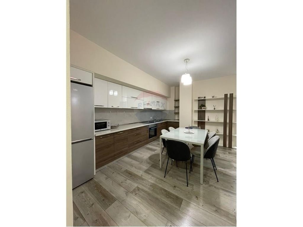 APARTAMENT 2+1 ME QIRA TEK KOMPLEKSI DELIJORGJI