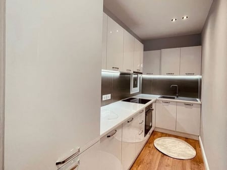 Affittasi appartamento 2+1+1 EX PARCO 690€