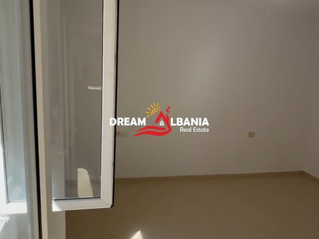 Appartamento 2+1 in affitto presso i Palazzi Cabej a Tirana (ID 42215249)