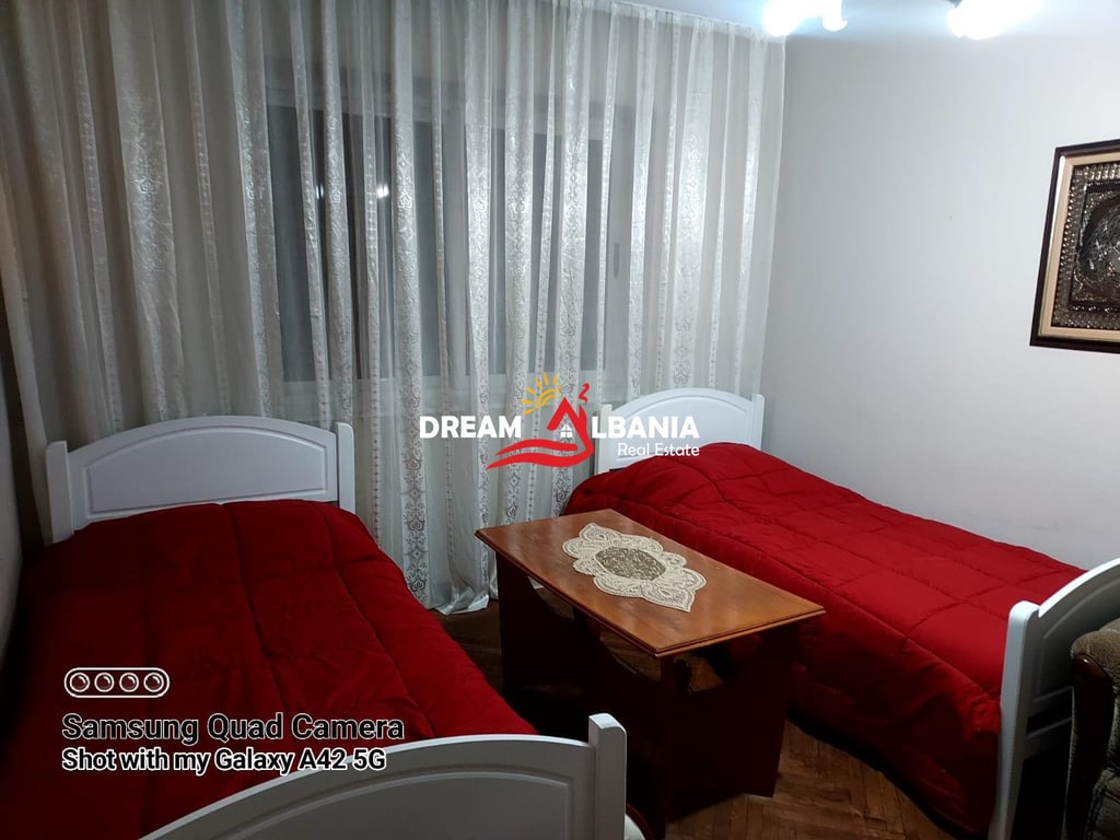 A 2+1 apartment is for rent near Ish Restaurant Durresit, Tirana (ID 4229425).