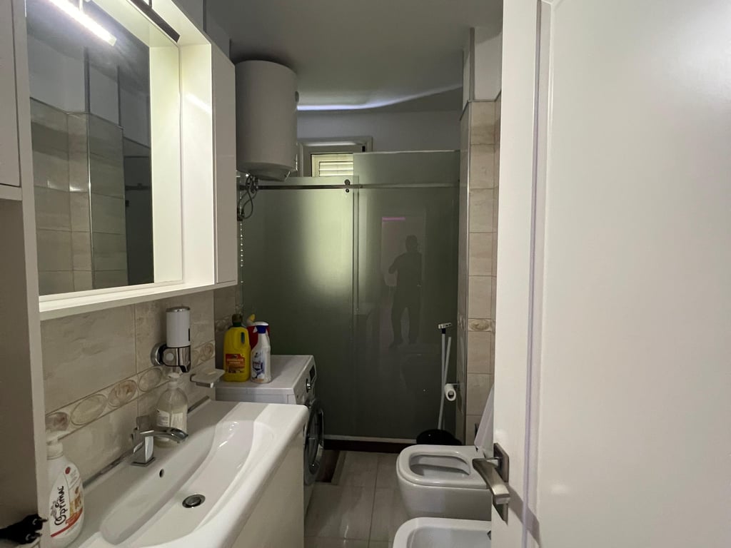 🏠 2-Bedroom Apartment for Rent – Zjarrfikësja Area, Near Aleksandria, Vlorë