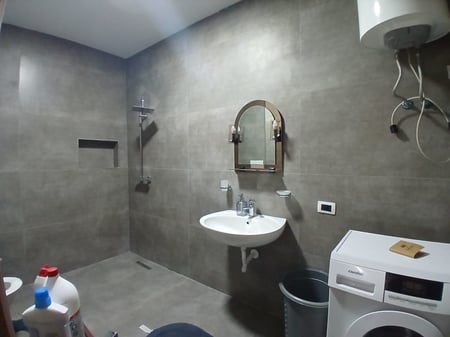 Affittasi appartamento 1+1+1 con balcone