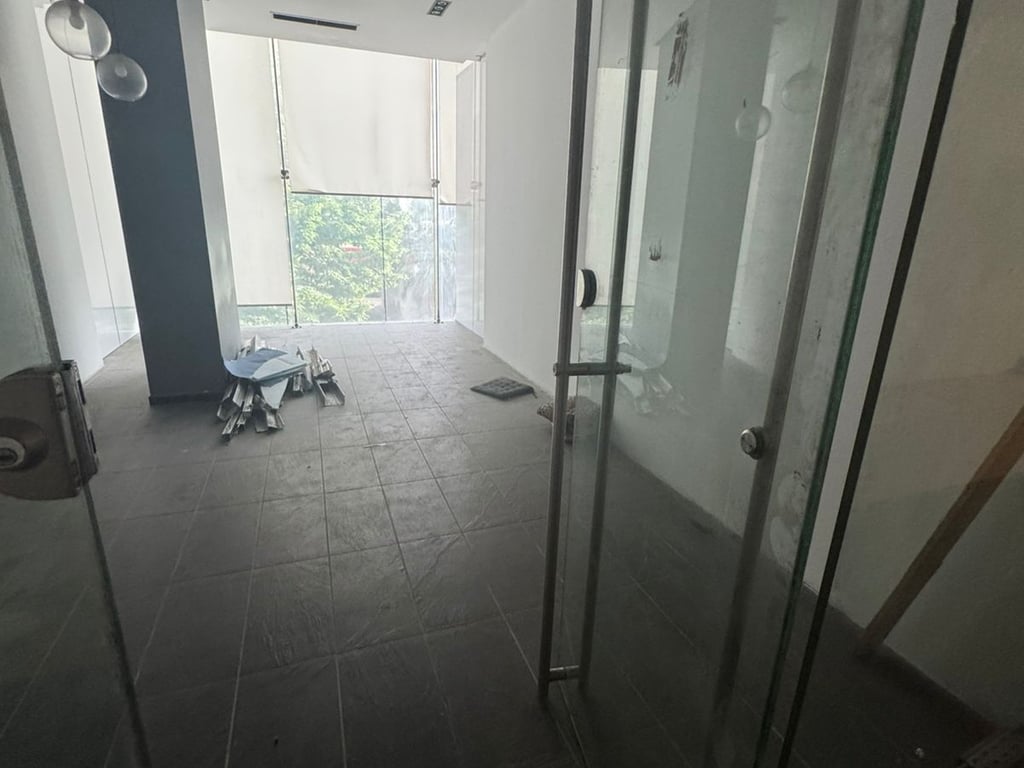 VENDITA UFFICIO 30 M2 BLOCCO 132.000 EURO