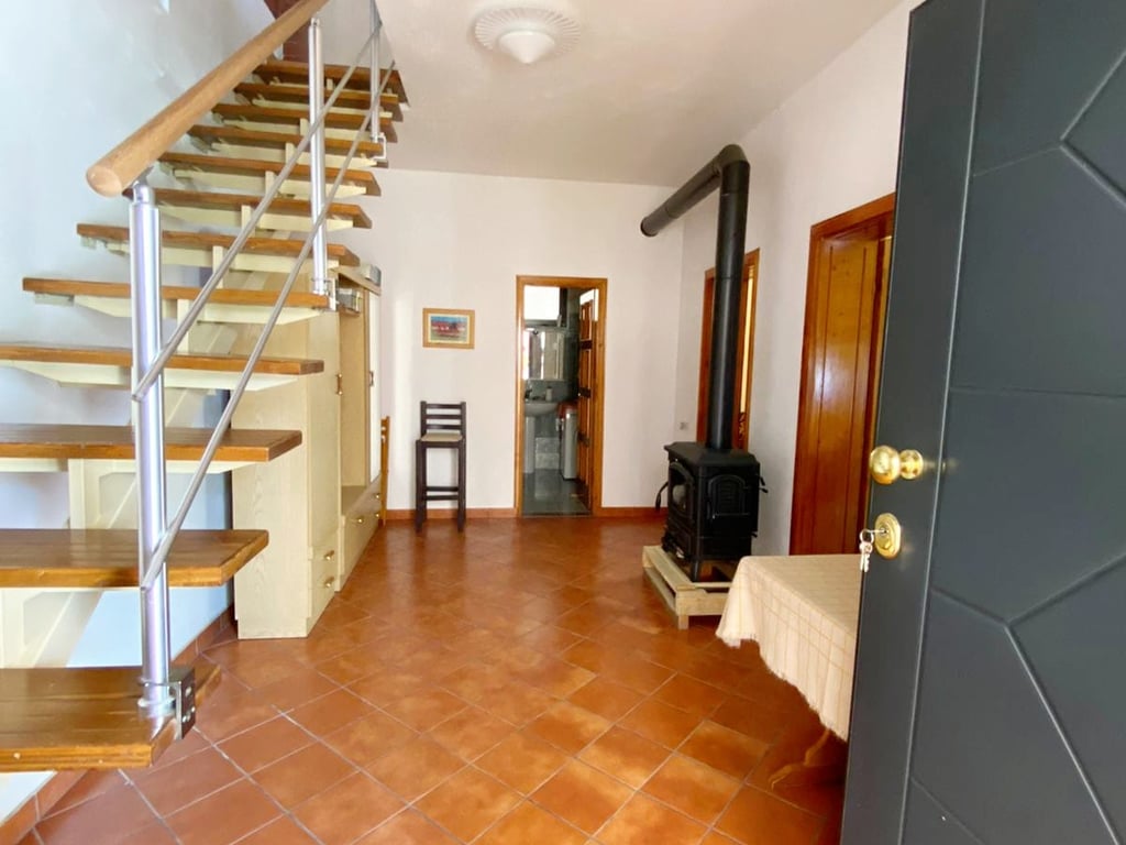 😍🏡House for sale, 3 stories, near the center, Kavajë.