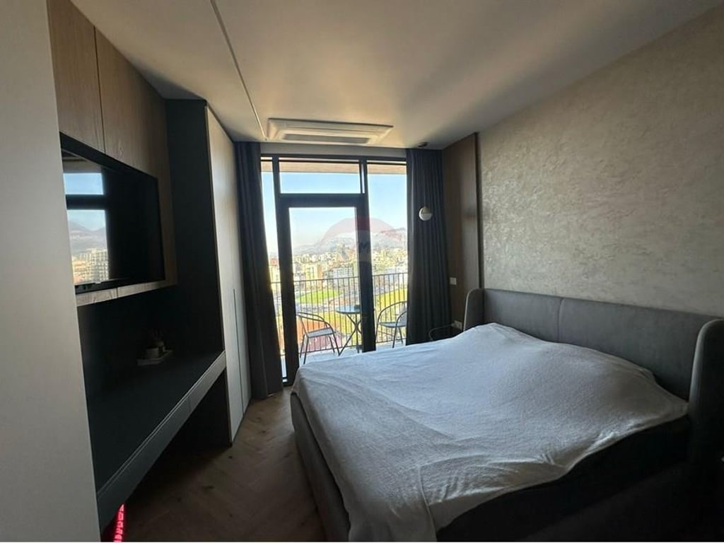 Super Apartment 2+1 for Sale at Lake View!