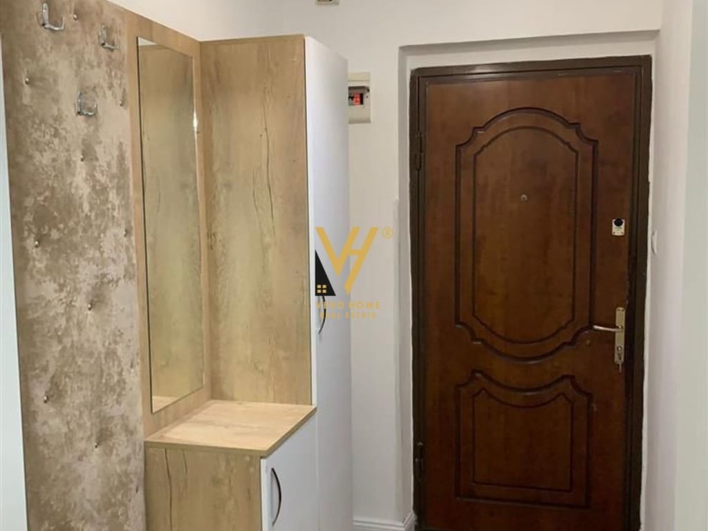 AFFITTASI APPARTAMENTO 3+1 IN VIA DERVISH HEKALI 700 EURO