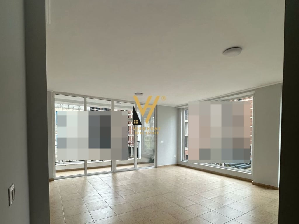 JEPET ZYRE 120M2 ME QERA TE STACIONI TRENIT 1.500 EURO
