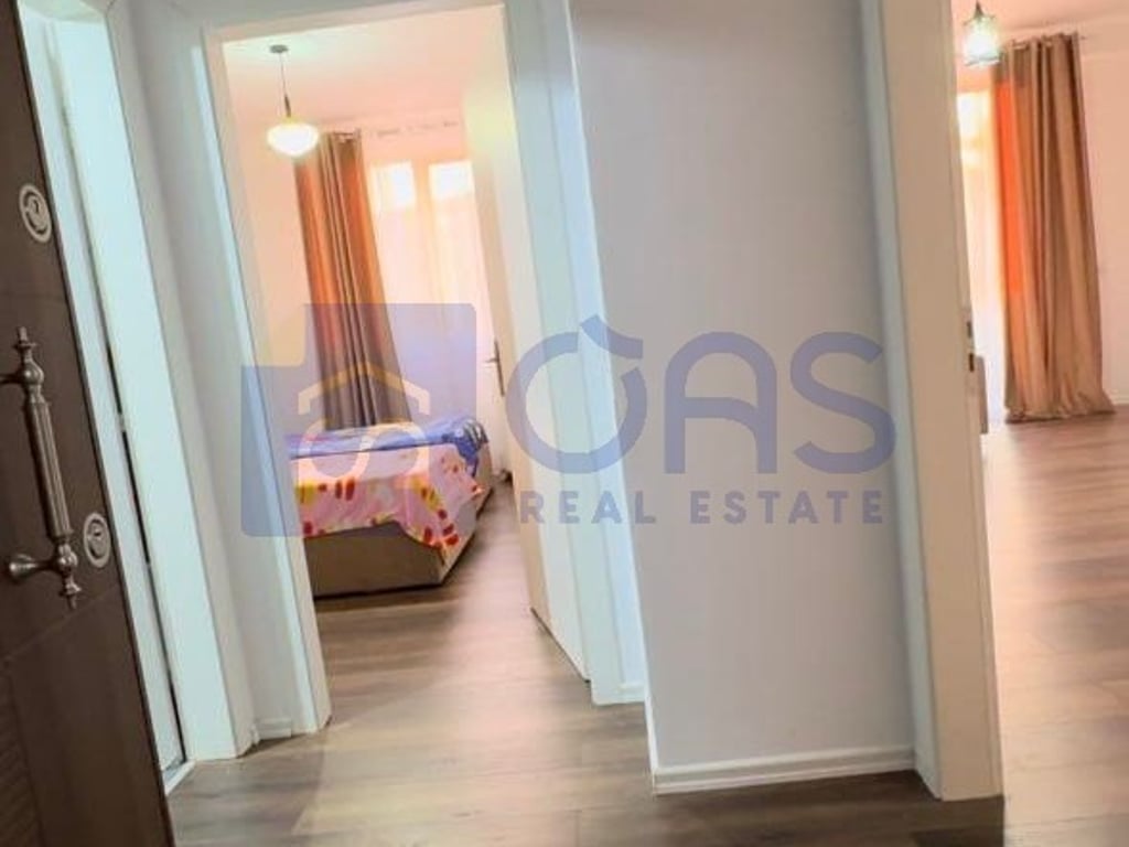 A 2+1 apartment is for rent in Shkoze.