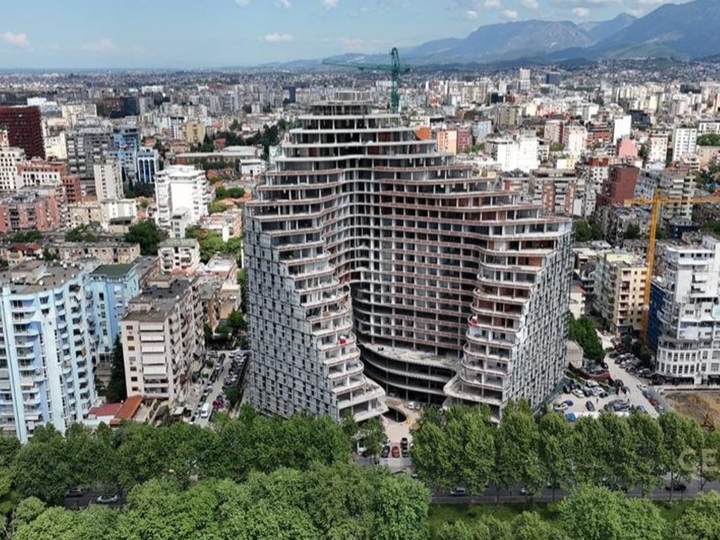 ✨ Shitet Apartament 1+1 tek Ekspozita Building – Investim Premium në Zemër të Tiranës