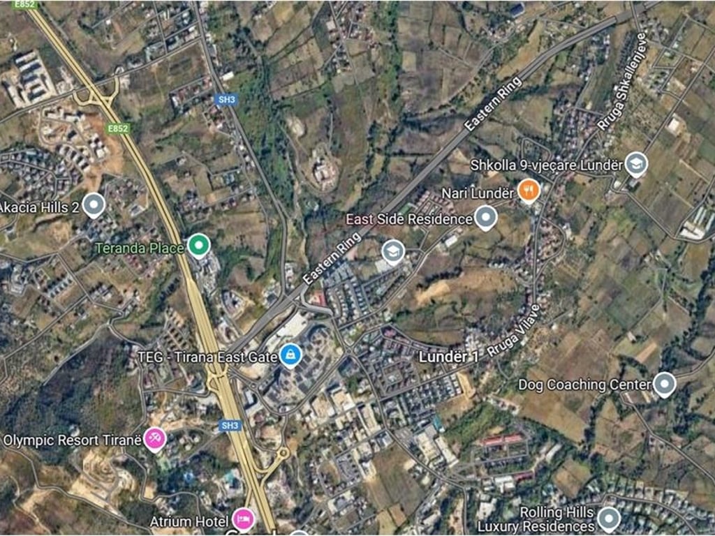 Terreno di 10000 m2 in vendita vicino a Teg!