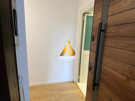 FOR SALE APARTMENT 2+1+2, DURRES STREET, TIRANA