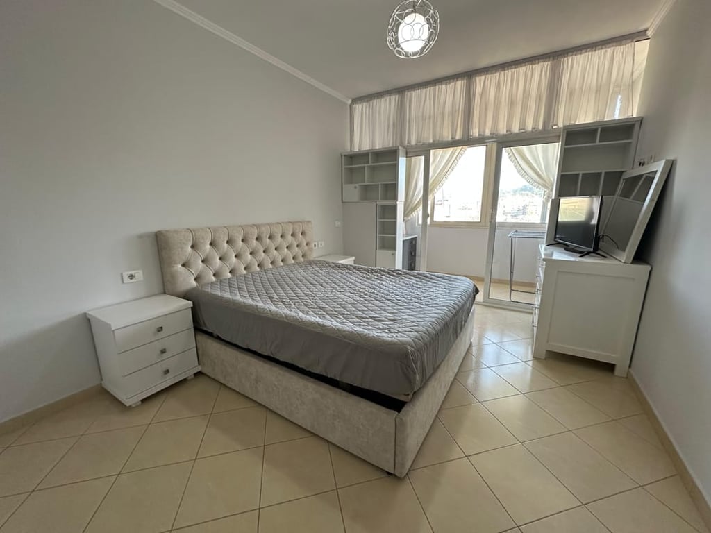 Apartament 1+1+Ballkon me Qira te 21 Dhjetori