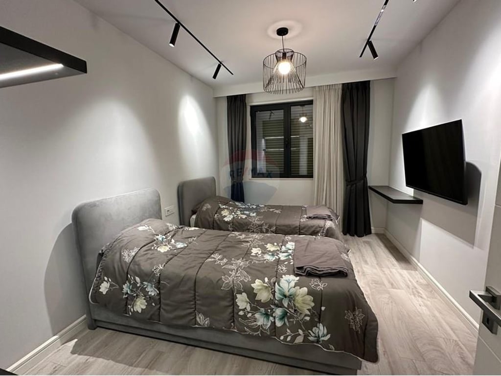 2+1+2 apartment for rent Porcelain