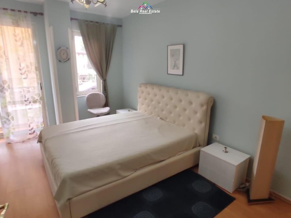 Apartament Me Qera 2+1+2 Tek Kodra e Diellit (ID B2201227) Tirane
