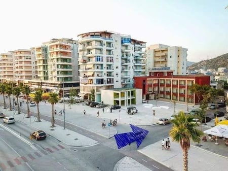 Apartament 1+1 me qera per plazhista, Lungomare, Vlore