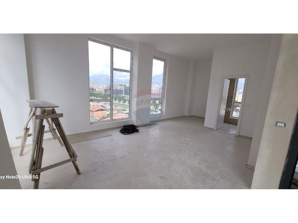 ZYRE PER QIRA TE STC. I TRENIT