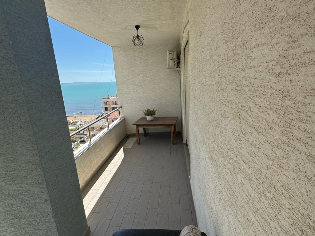 AFFITTO APPARTAMENTO 1+1 CON VISTA MARE SPIAGGIA RROTA KUQE!!