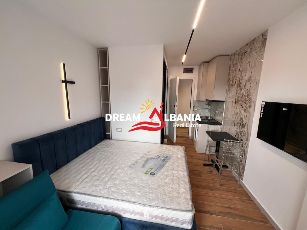 3 Apartments for sale in the Center near Taiwan in Tirana (ID 4139179)