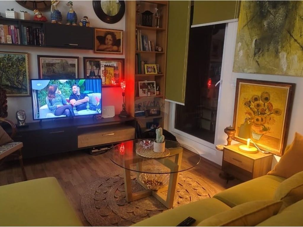 2+1 apartment for sale at Mangalem Complex 21!