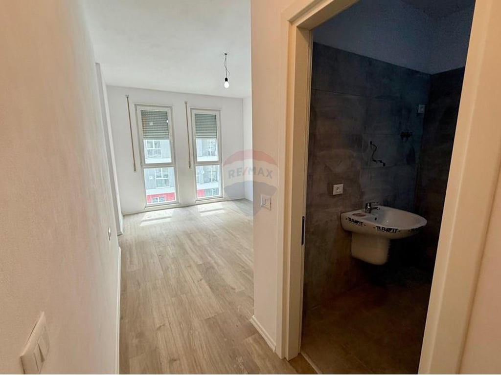 2+1 APARTMENT WITH PARKING FOR RENT IN UNIVERS CITY!