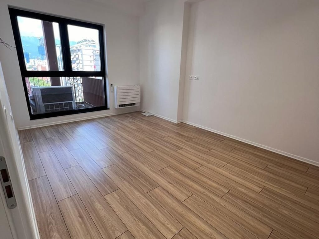 💥Ufficio in affitto presso il Tirana Garden Building