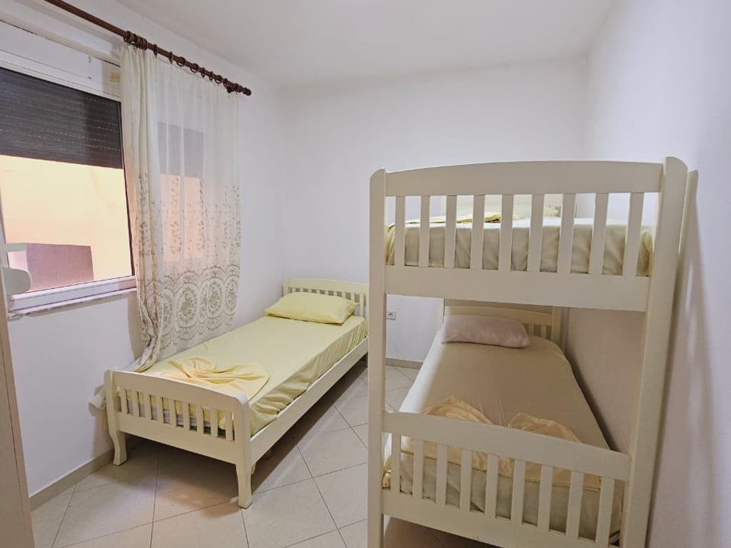 SHITET APARTAMENT 2+1 NE ZONEN E QERRETIT